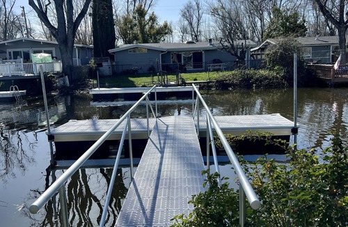 Lakeport House | PROMO 5% WEEKLY DISCOUNT! Konocti Lake House-Lakeport Ca