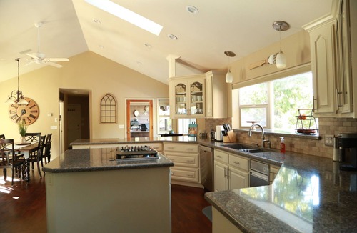 Tuolumne County House | Prospector's Paradise - your resort destination in Sonora - Twain Harte!