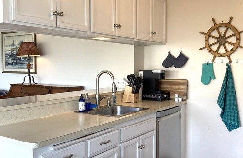 Dillon Beach House | Quick walk to the Beach 3 Bedrooms 1.5 Bath Sleeps 6