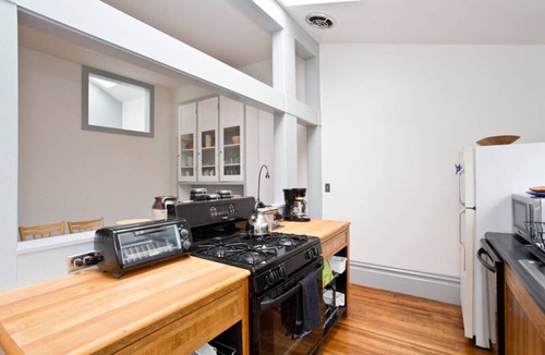 Bernal Heights House | Quirky 2BR/1BA Victorian Gem