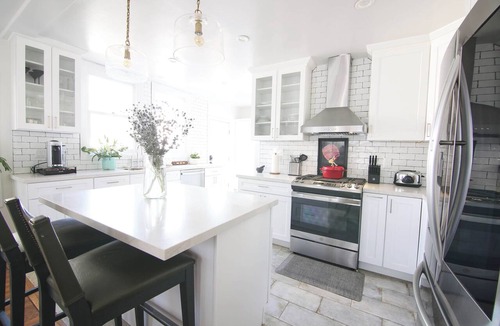 Mid City House | Rare California garden apt, w/Moroccan tile fountain and outdoor Infrared sauna