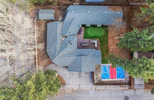 Summit Estates House | Rare Indoor Pool, Game Room & Courts, 5 Blocks to Snow Summit