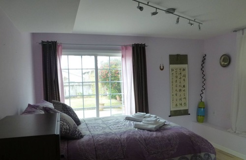 Parkside Apartment | Recently built, a very clean & bright apartment facing a court yard
