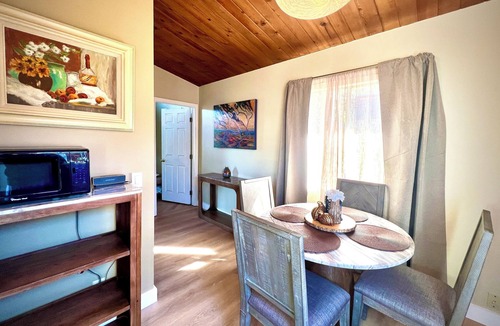 Lodge Hill House | Recently Refurbished! The Redwood Hearts Cottage in Cambria