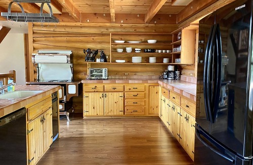 Ponderosa Palisades House | Recreation Dream - Beautiful Mountain Home on National Forest Trails