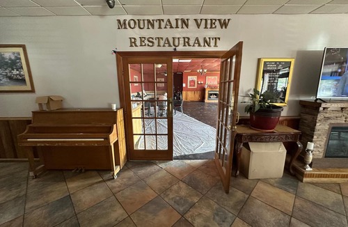 Covington Hotel | Red Rose Hotel