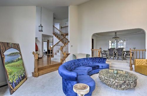 Sunset House | Redding Getaway w/Hot Tub & Outdoor Kitchen!
