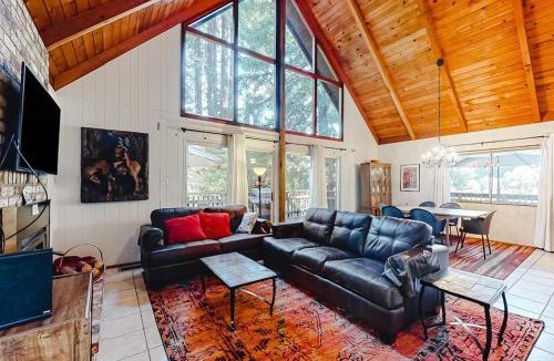 Northwood House | Redwood Lodge