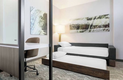 Truckee Hotel | Relax in Spacious Suite w/Modern Touches + Prime Location Near Truckee Trails