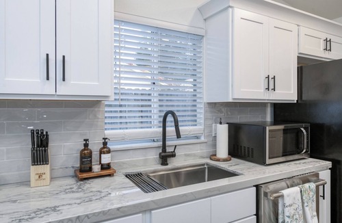 Clovis House | Relax & Play in Clovis! 4BR w/Hot Tub, Game Room, Firepit, Close to Hospitals