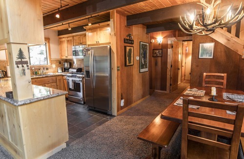 Carnelian Bay House | Relaxing Carnelian Bay Retreat - within walking distance to lake