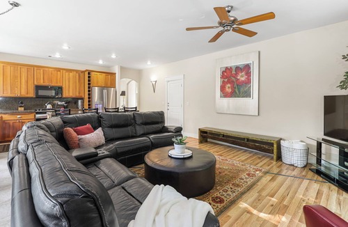 Columbia House | Rest, Relax, Rejuvenate!