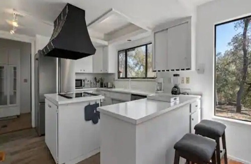 Rough and Ready House | Retreat home away from home