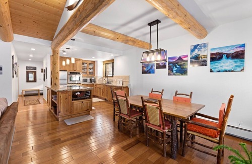 Olympic Valley House | Ridge Court # 14 at Palisades - Ski Shuttle, Dog OK
