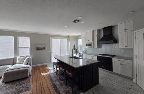 Ripon House | Ripon Park House 1BR Suite