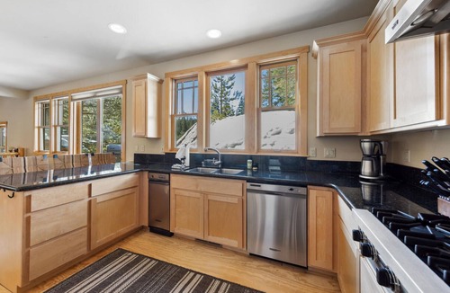 North Lake Tahoe House | River Run Mountain Townhome