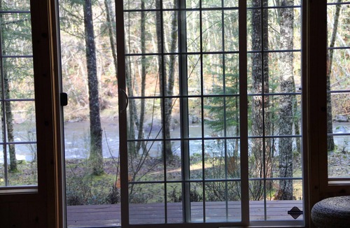 Mount Hood Village Cabin | Riverfront Cabin with Panoramic Views, Hot Tub & Seclusion