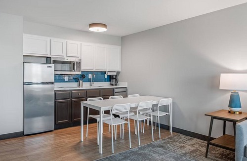 Pleasant Grove Apartment | Rocklin King Suite | Pool + Free Daily Breakfast