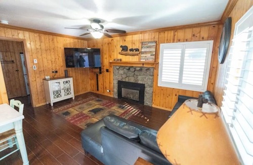 Al Tahoe House | Romantic one bedroom, one bath cabin with white picket fence in. Extremely cozy.