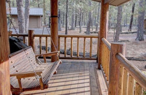 Black Butte Ranch House | RR067 | Charming home close to South Meadow Pool and Glaze Meadow Recreation.