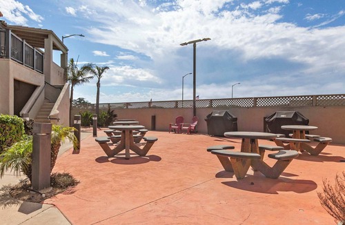 Oceano Condo | Sandy Toes Studio