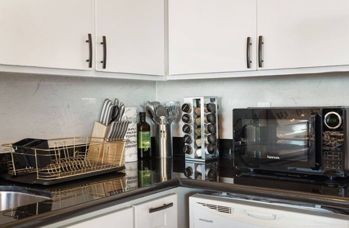 Pacifica Apartment | Scenic 2BR Mountain Retreat with Private Deck
