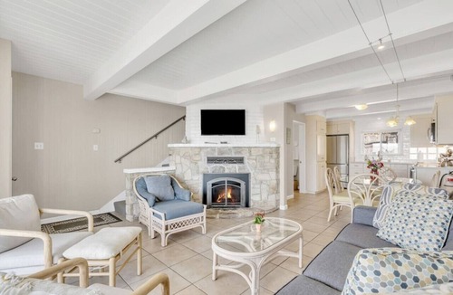 Rio del Mar House | Seaside Sanctuary - Beach Front Home on the `Island`