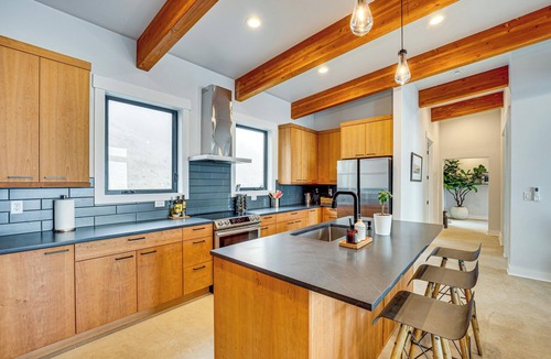 Cle Elum House | Secluded Couple's Retreat 8 Mi to Dtwn Cle Elum!
