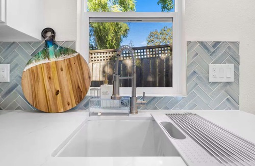 Walnut Creek House | Serene Designer Hideaway in Walnut Creek