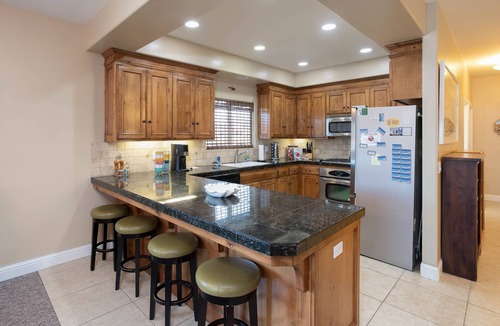 Oceano House | *Shellebration! HUGE Beach House, Steps from the Sand! Perfect for Any Family Getaways!*