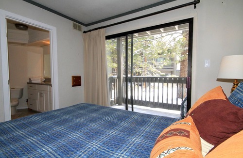 Mammoth Lakes Condo | Sierra Park Villas #93