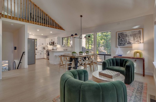 Talmont House | Silver Summit! Luxe 4 bed 3 bath, w/Game Room, Hot Tub Private Beach HOA