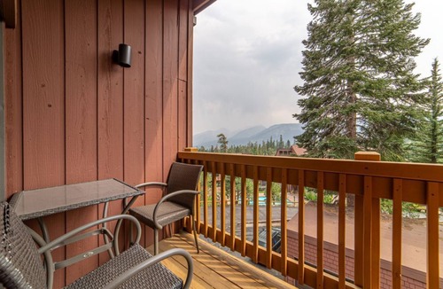 Mammoth Lakes Condo | Ski-In/Out Pet-Friendly Condo w/Spa, Pool 381
