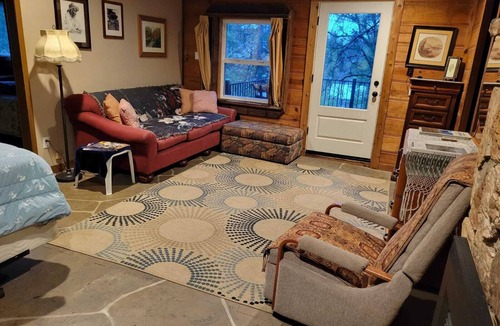 Dutch Flat Cottage | Ski Lease Mountain Retreat