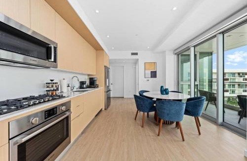 Downtown Apartment | Skyline Living Santa monica