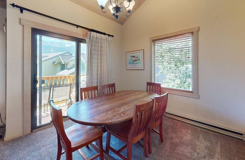 Mammoth Lakes Condo | Snowcreek Resort Vacation Rental 272