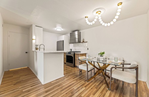 Glendale Apartment | Southampton in Glendale California