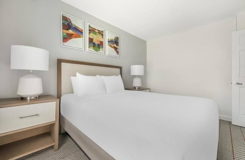 Canyon Corridor Hotel | Spacious 2 Units Close to Downtown Palm Springs Attractions