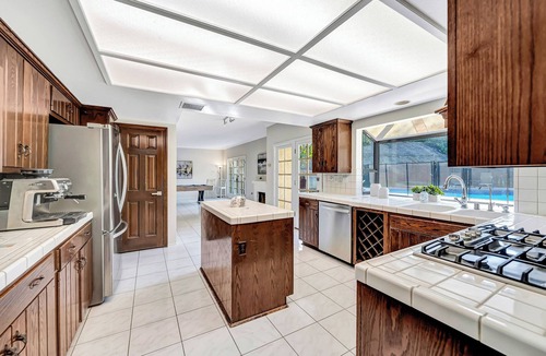 Agoura Hills House | Spacious 4BR+2 bonus spaces + Pool + Spa + Land!