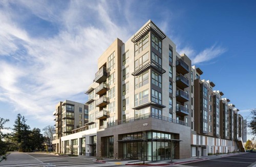 Mountain View Condo | Spacious Family Stay | Avelle 2BR Condo with Pool