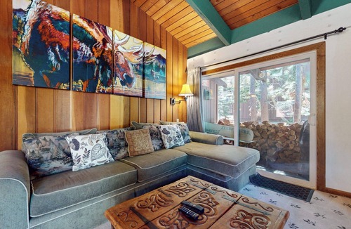 Mammoth Lakes Condo | Spacious Home near The Village, Pool, Hot Tub & Game Room On-site