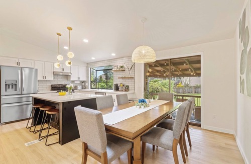 Picnic Point-North Lynnwood House | Spacious Modern Retreat w Game Room and Yard