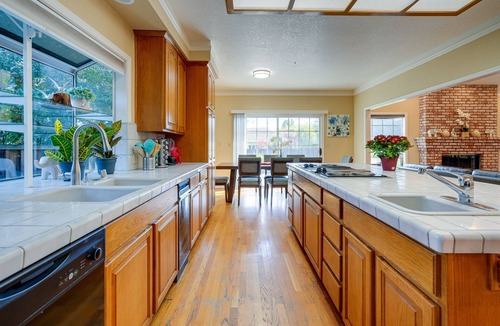 Sunnyvale House | Spacious Sunnyvale Home w/ Yard: 11 Mi to San Jose