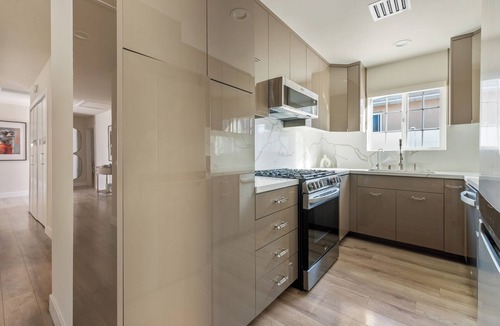 Sunland-Tujunga House | Spacious Tujunga Home : Relax Work Live
