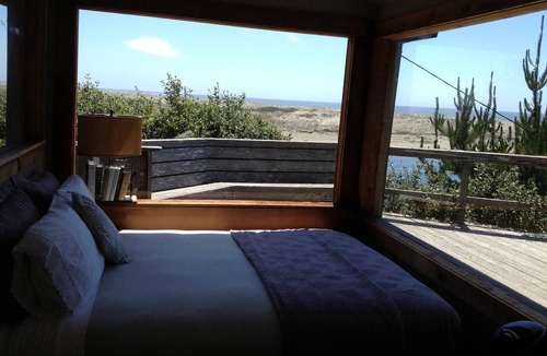 Fort Bragg Cottage | Spectacular Oceanfront with Ocean, River And Sand Dune Views!