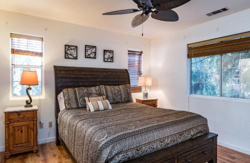 Yosemite West House | Spring Wonderland