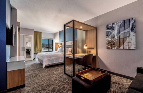 Oakland Hotel | SpringHill Suites by Marriott Oakland Airport