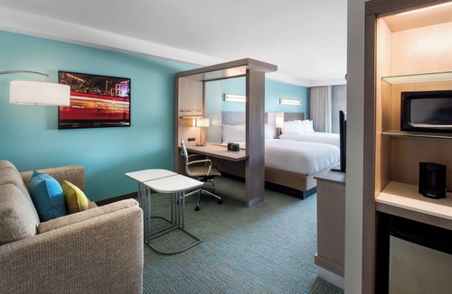 Columbia Hotel | Springhill Suites San Diego Downtown/Bayfront