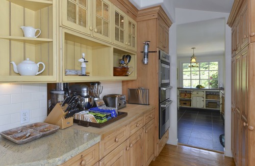 St. Helena House | St. Helena, walk to town, on vineyard, pool, one acre/private, Permit STR25-001