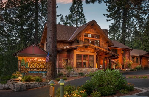Tahoe Vista Cabin | Standalone Fireplace Cabin